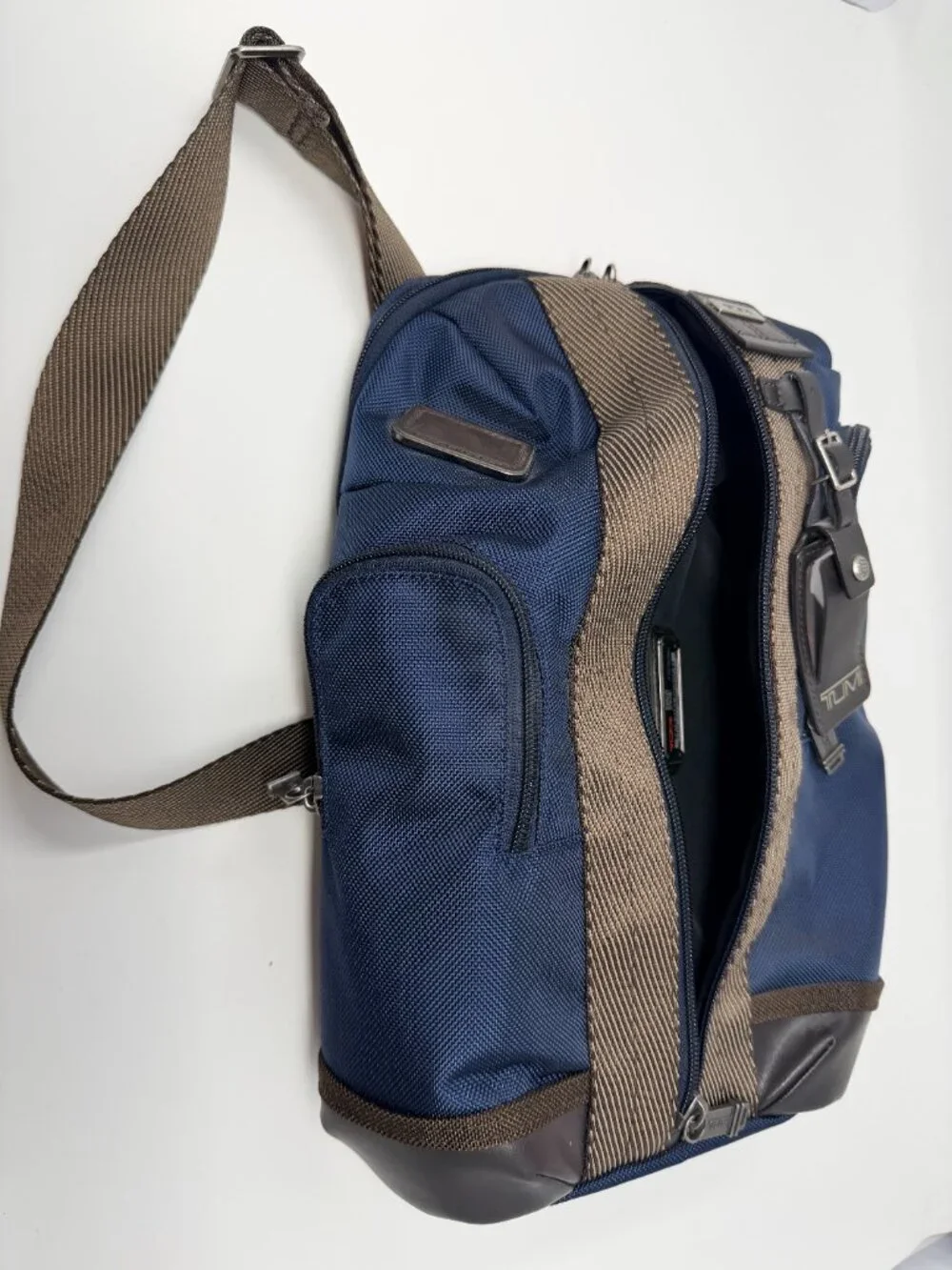 TUMI Monterey Alpha Bravo Sling Bag Navy Authentic
